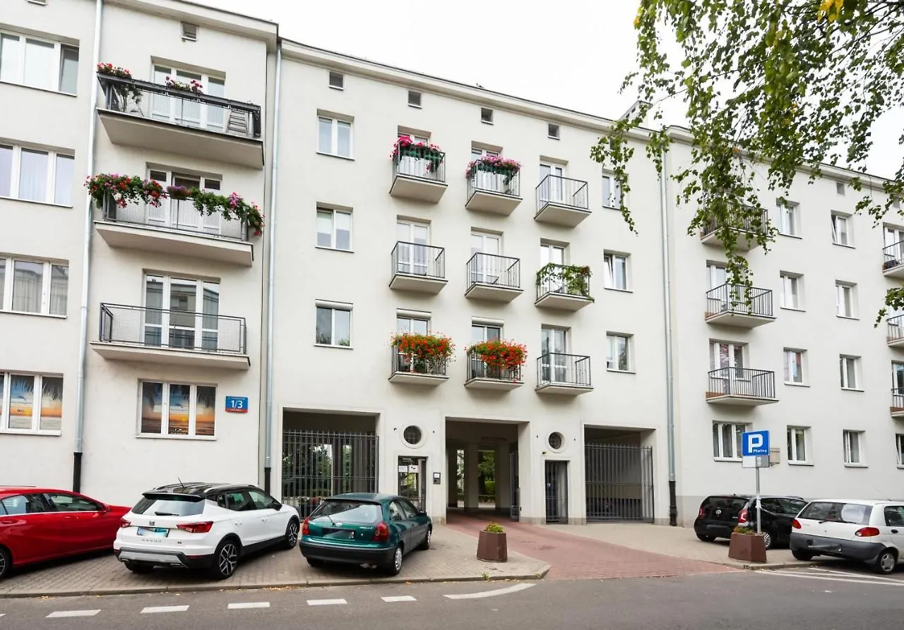 Plac Wilsona Comfy Apartment location